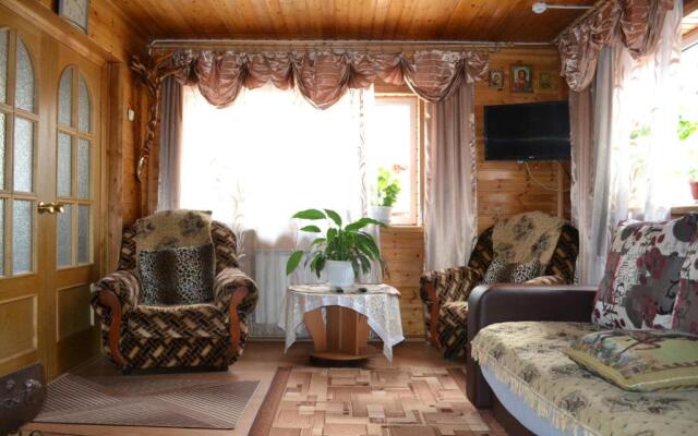Bajkal-Lotsman Guest House