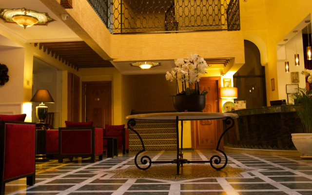 Hotel Les Trois Palmiers, Hotel