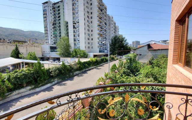 Отель West Tbilisi
