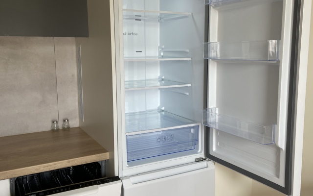 Квартира дизайнерская с выходом во двор