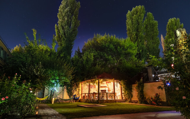 5642 Pyatigorsk Hostel