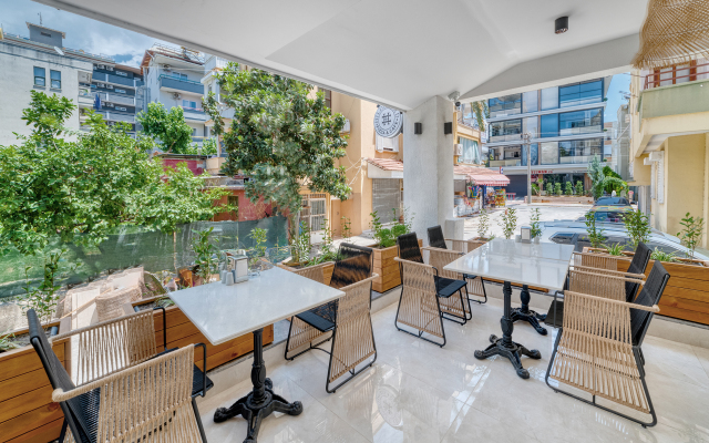 Hildegard Hotel