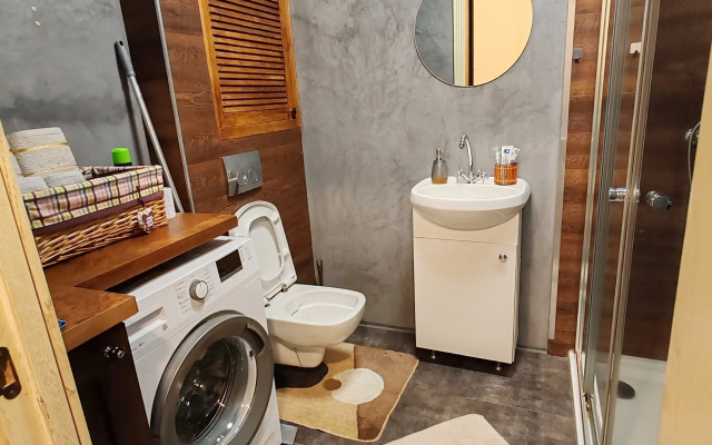 Na Melik-Karamova 4/3 Flat