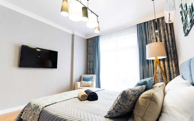 Evrodvushka s vidom na more ot LetoApart Apartments