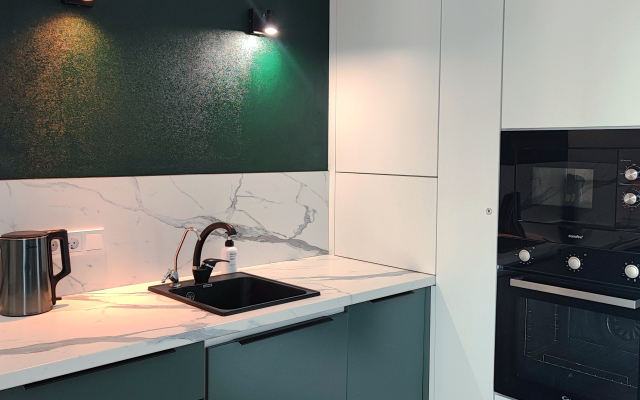 Emerald Story Dlya 6 Gostey Apartments