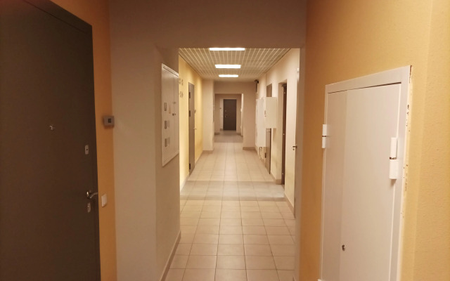 Zhilye u Metro Flat