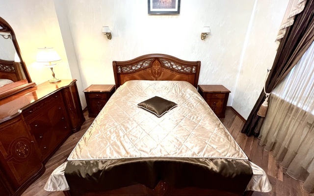 3-komnatnaya Premium Klassa Yarapartments na Sovetskoy 21 Flat