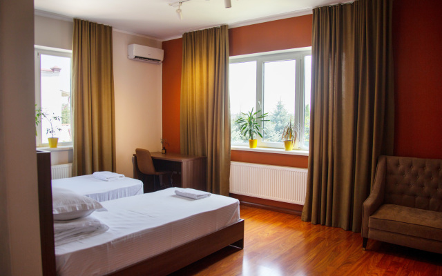 People Guest House