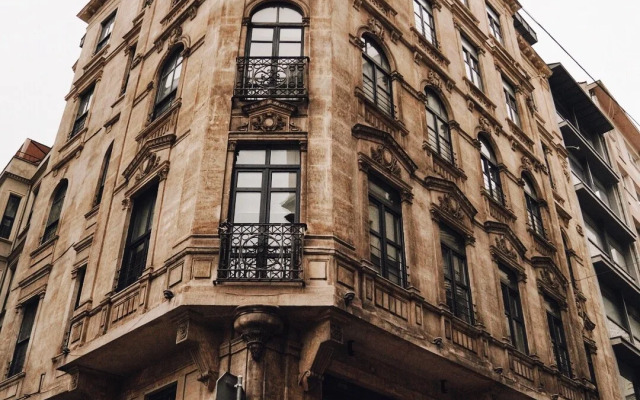 GALATA M84 Hotel