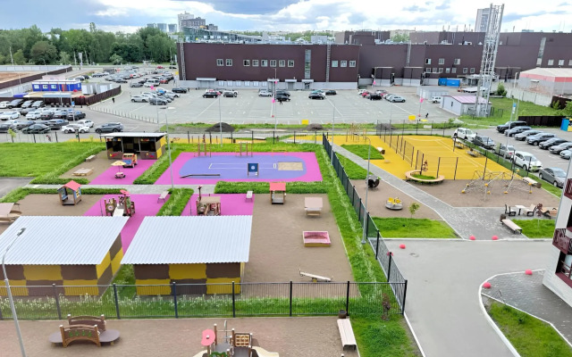 Квартира 6 местная с новым ремонтом около метро Горки парка и ТЦ