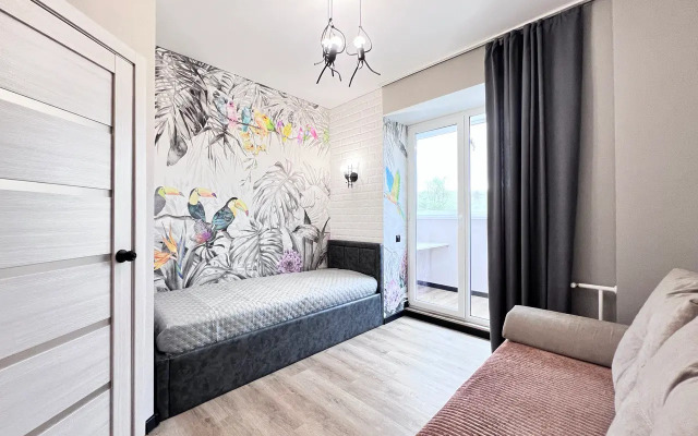 Svetlaya S Novym Remontom Flat