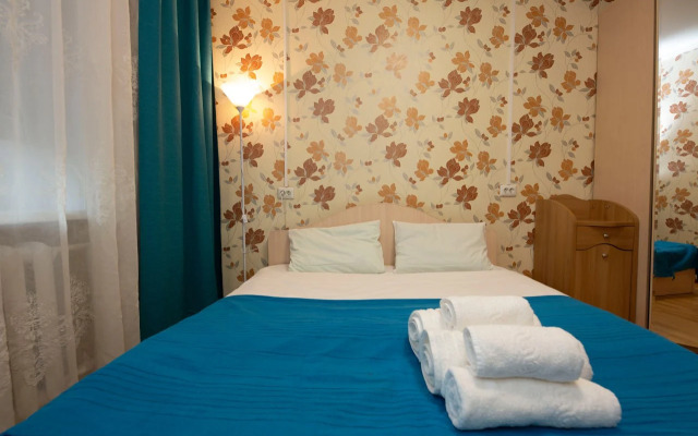 Квартира 2 комнатная квартира улица Республики 92