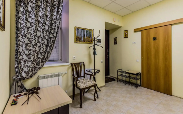 Жилое Помещение на 7-й Советской 8