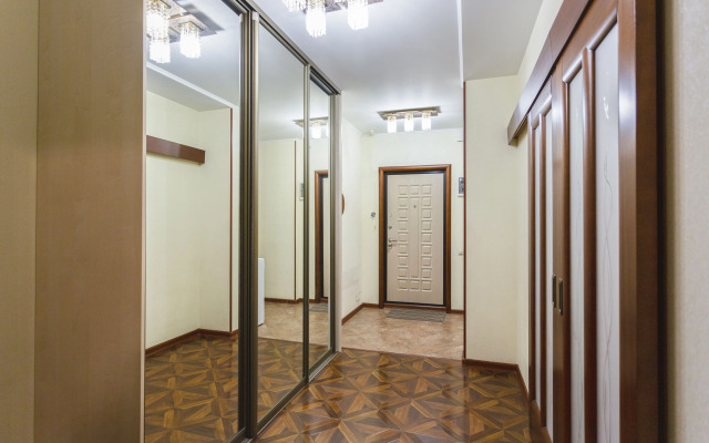 Na Yubileynoy 30 Flat