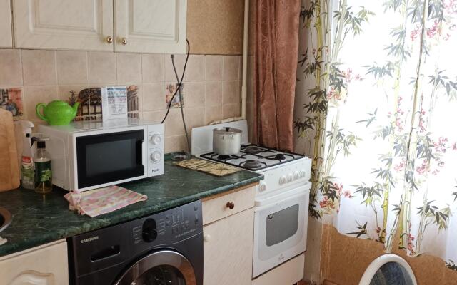 Апартаменты на Севастопольской