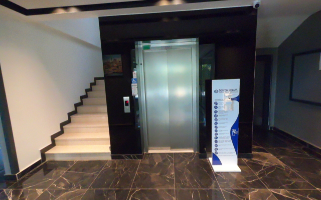 Best Home 26 Cleopatra Legacy No 8 Apartments