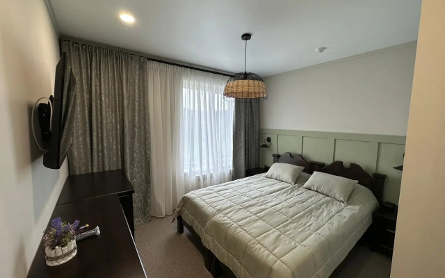 Отель Гостиничный Комплекс Берёзка