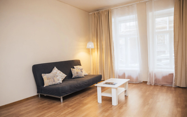 Апартаменты на улице Большая Морская 21