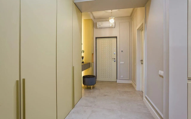 Na Ulitse Drazhinskogo 48 Flat
