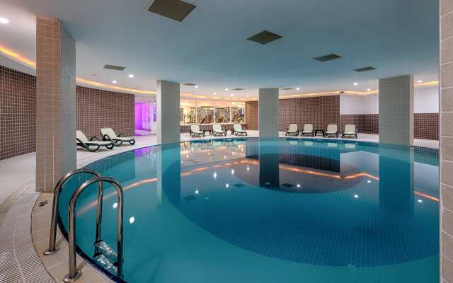 Royal Towers Kiris Hotel