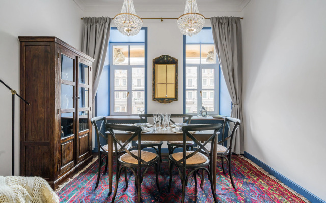 Квартира Дизайнерская квартира с видом на Невский