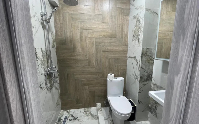 Na Ulitse Krasnooktyabryskaya 1/10 Flat