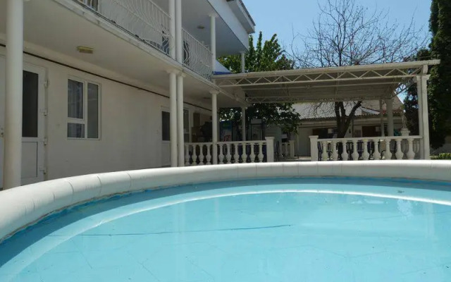 U Lyudvika Guest House