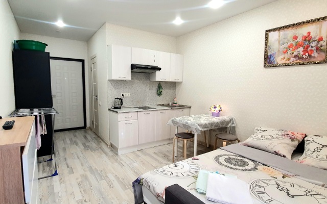 512 Uyut Apartments