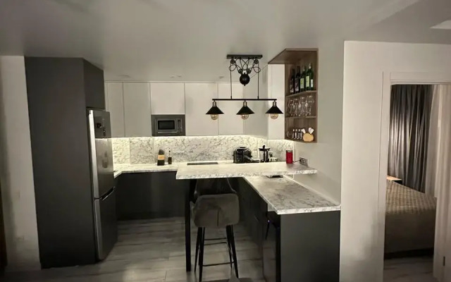 Tolstogo 28 Flat