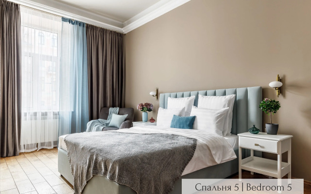 Апартаменты Minin Apartments у Эрмитажа 220 кв.м.