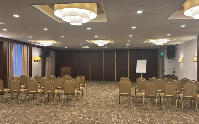 Volga Premium Hotel