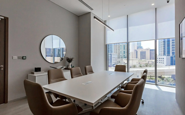 Zakhvatyvayuschie 1Br Apartamenty Liv Marina in Jbr, Apartments