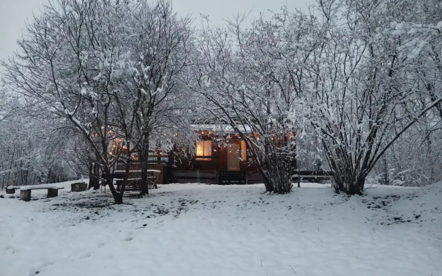 Grushovaya Voda Glamping