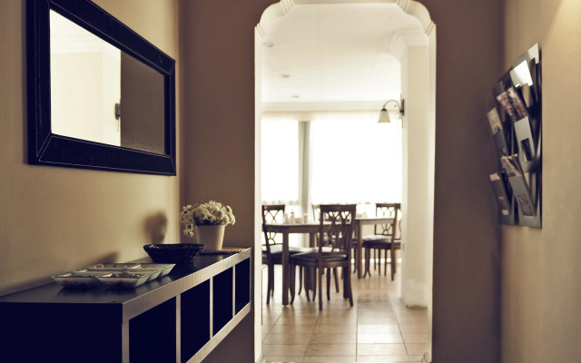 Ustun Alsancak Hotel