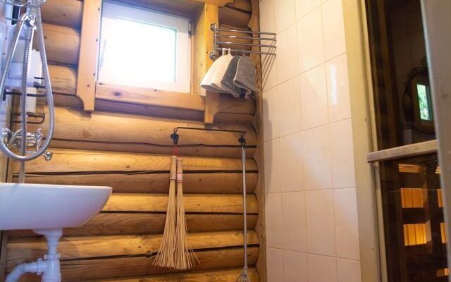 Rus Private House