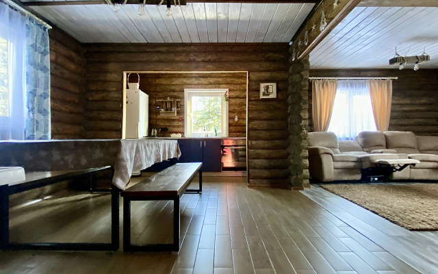 Izbushki guestHouse Bolshaia Guest House