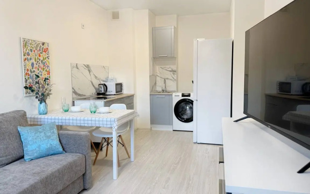 Квартира Светлая и Уютная