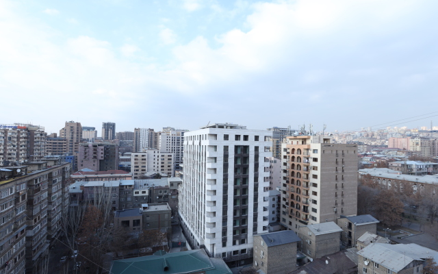 Апартаменты Stay Inn on Koghbatsi Str 16-133