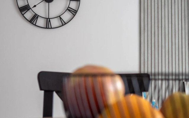 Na Prospekte Seyfullina 574/1/2 Apartment