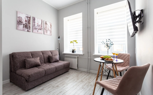 V Tsentre Peterburga Flat