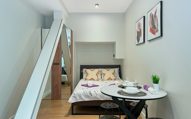 Апартаменты  HotelRoom24 на Маяковской