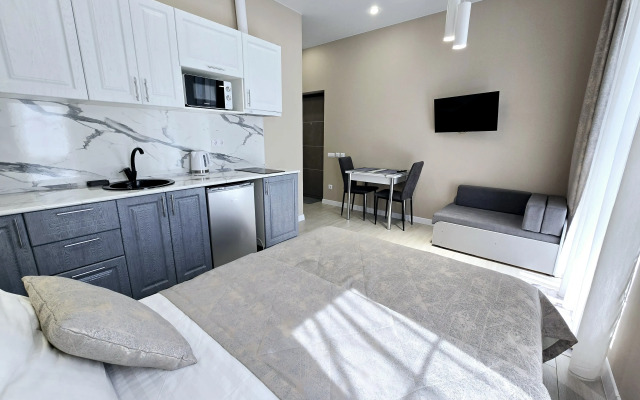 S Basseynom V Zhk Nevada Apartments