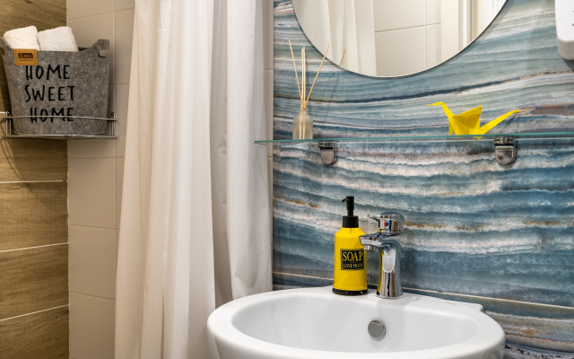 Апартаменты Rock In The Sea