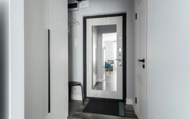 Na Vantovyj Most i Nevu Flat