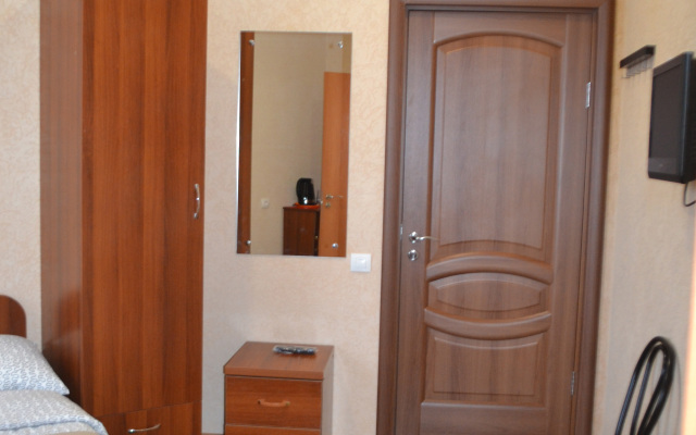 Home Hotel