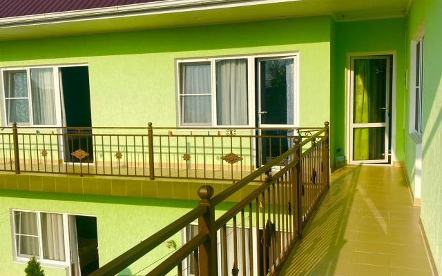 V Tikhoy Gavani Guest house