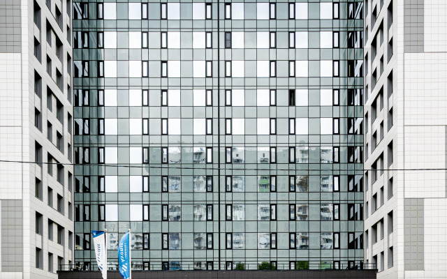 Ladozhsky Avenir Apartments