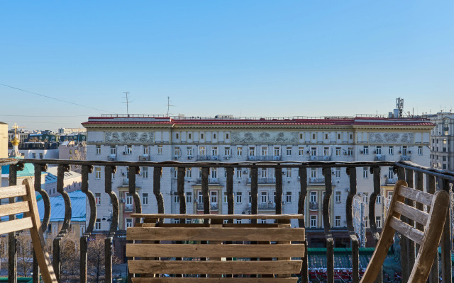 Dvukhetazhnye Na Tverskoy V 5 Minutakh Ot Kremlya Apartments