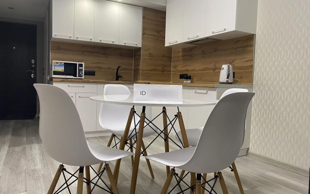 Na Veseloy 82/1b Flat