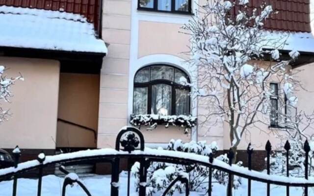 Апартаменты Вилла Амалиенау